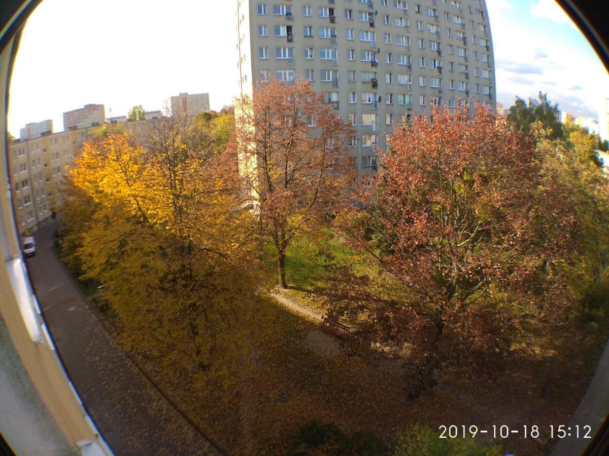 2120 Przyjazni 4 - Tanie Pokoje - Samodzielne Zameldowanie - Self Check In Познань Экстерьер фото