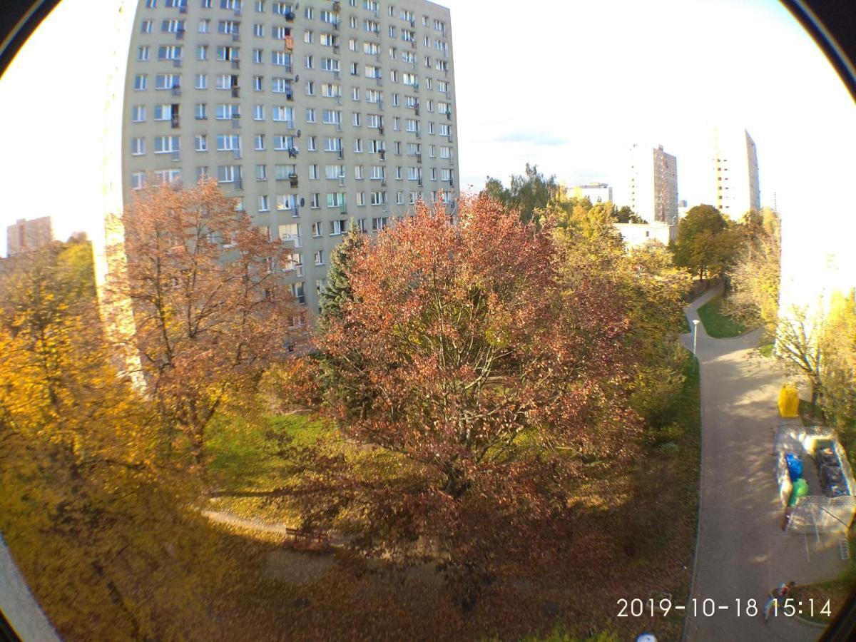 2120 Przyjazni 4 - Tanie Pokoje - Samodzielne Zameldowanie - Self Check In Познань Экстерьер фото
